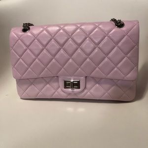 Chanel reissue 227